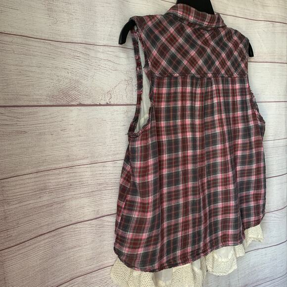 Hippie Laundry Sleeveless Plaid Button Up Shirt Boho Crochet Lace Ruffle Size L - Picture 13 of 15